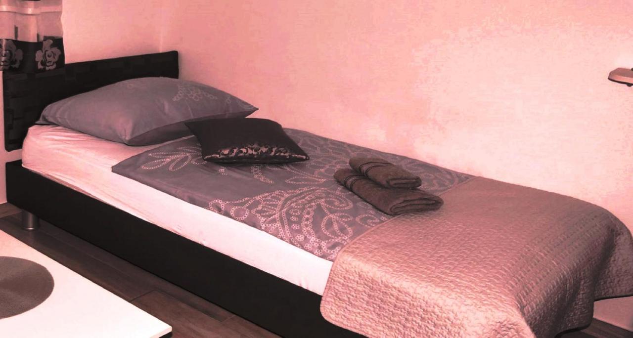 Cecillia Mare Apartments Rovinj Dış mekan fotoğraf